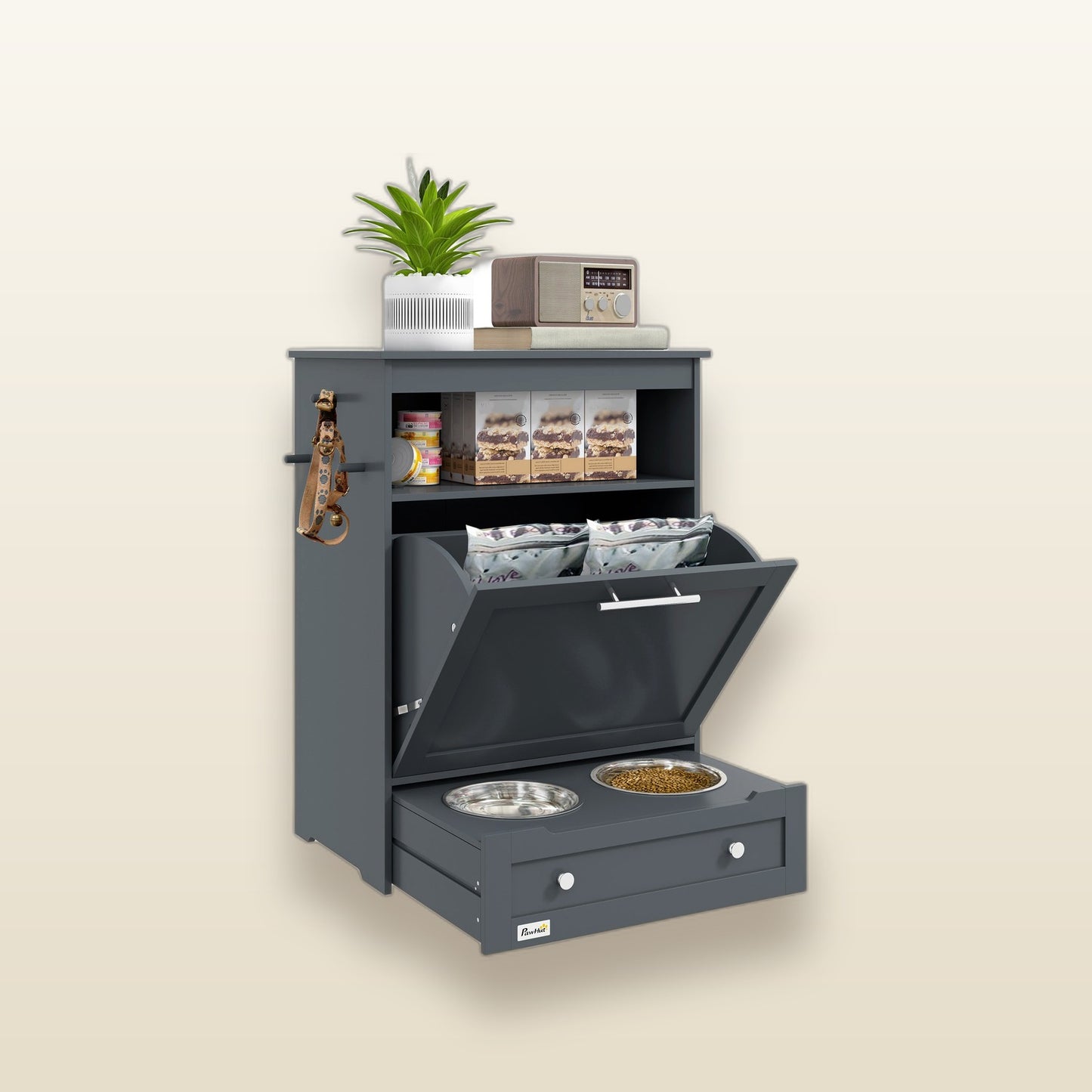 The Station — feeder cabinet, Velour